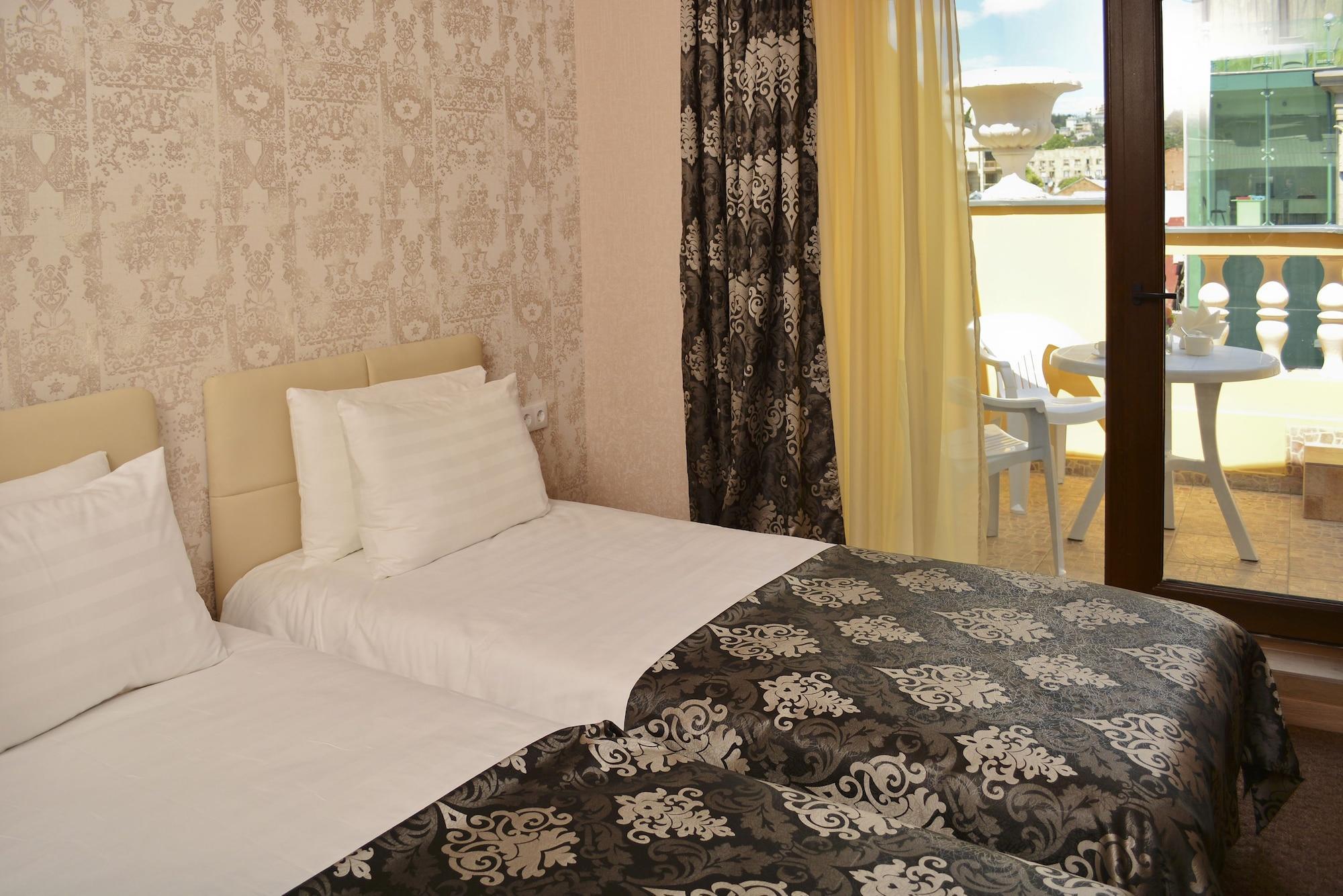 King David Hotel Tbilisi Eksteriør bilde